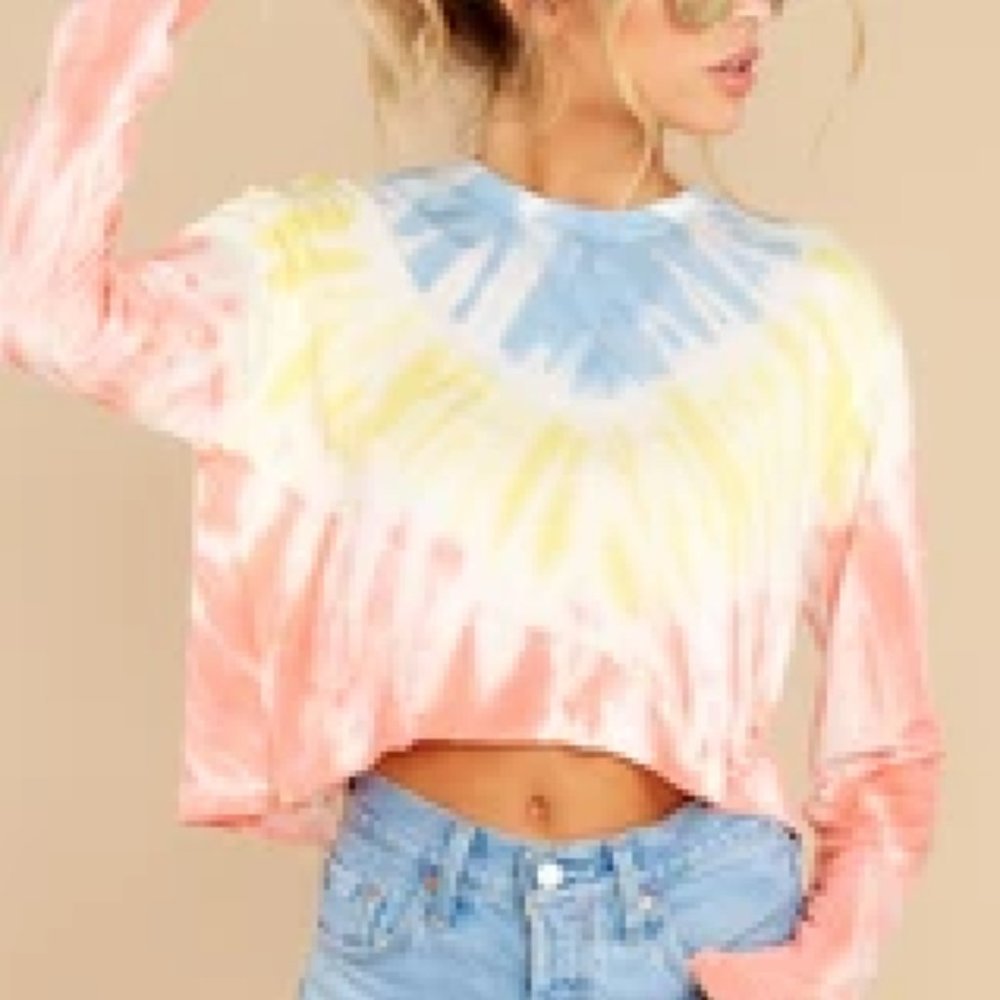 NEVER WORN women’s tie dye crop top long sleeve